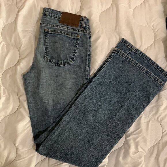 DKNY Bootcut Blue Jeans. Size 7 - Picture 11 of 11